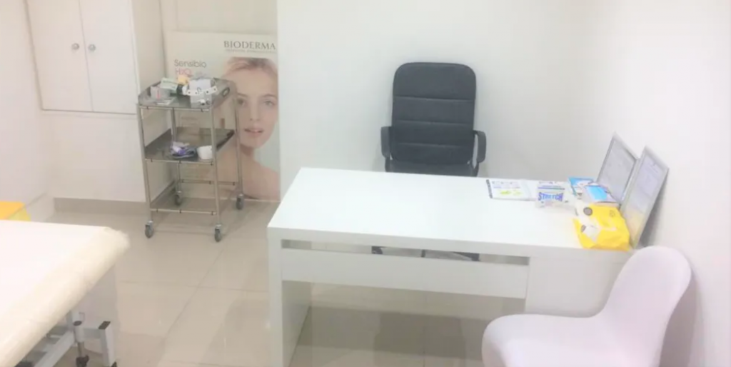 33 Curzon Street London W1J 7TR